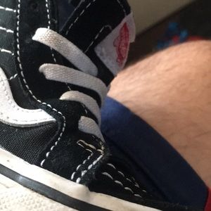 Pair of vans size 7 toddler